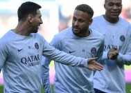 梅西迎来三赛季出色发挥，巴黎圣日耳曼观众热烈欢呼！-爱游戏中国官网