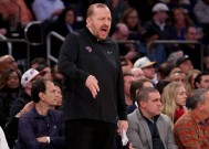 公牛队惨败后更衣室爆发冲突，主帅回应，因此这里如此音乐一点.的简单介绍-爱游戏官网